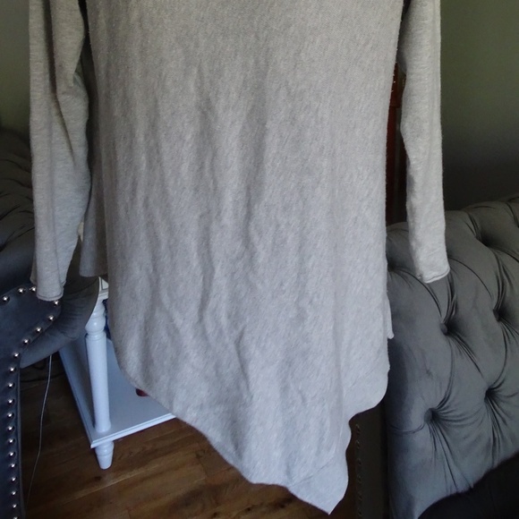 OLSEN EUROPE ASYMMETRICAL  TUNIC - Picture 2 of 2